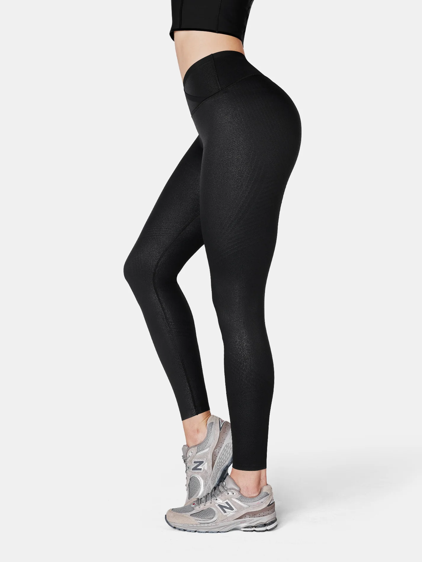 Body Sculpt Faux Leather Leggings (Reversible Wear) - Image 9