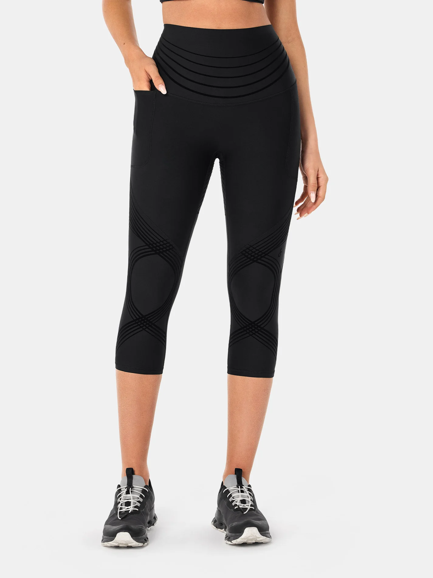 Body Sculpt Side Pocket Capri Leggings 2.0 (Reversible Wear) - Image 28