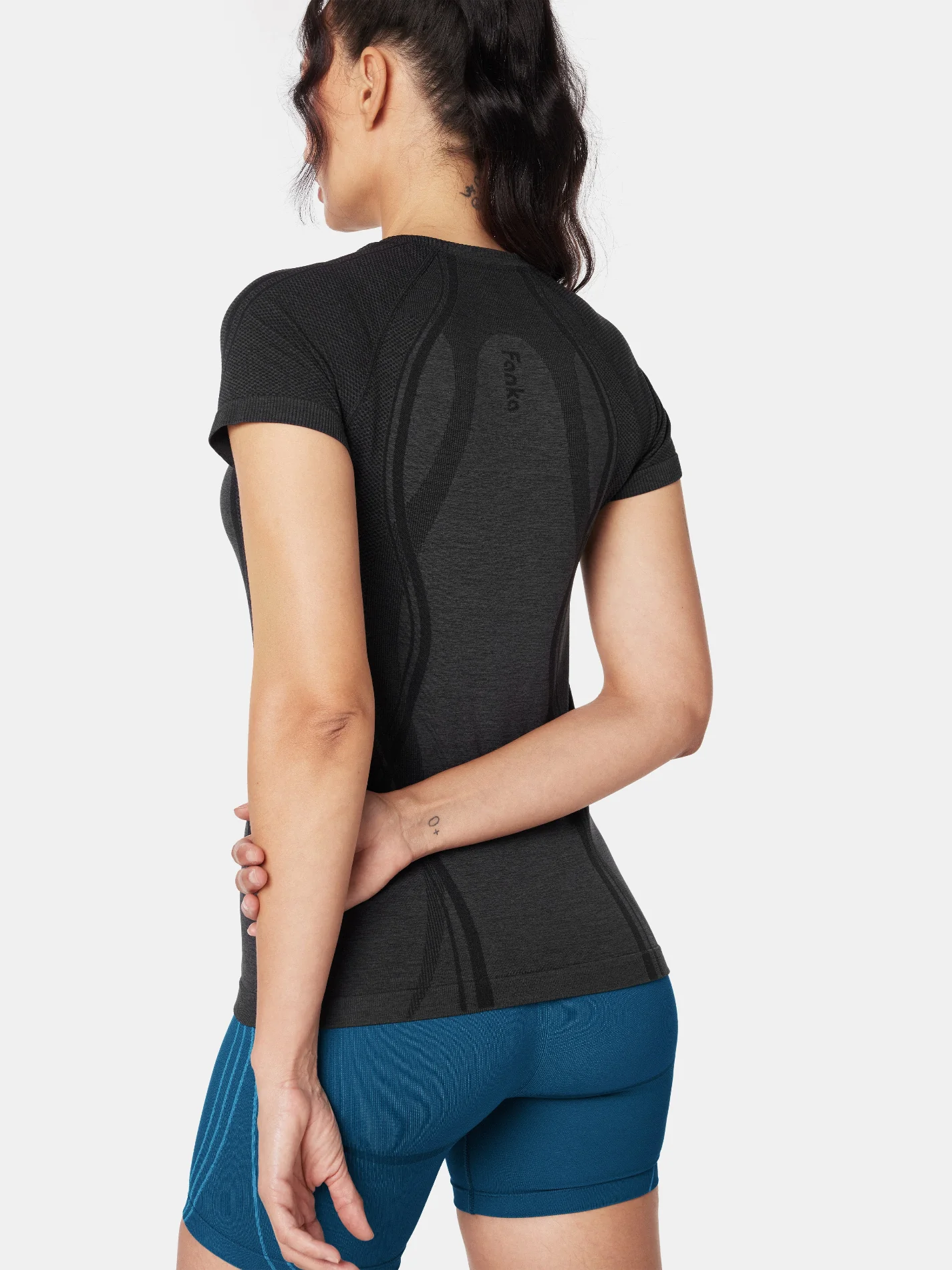 FirmFiit Seamless Short Sleeve T-shirt - Image 10